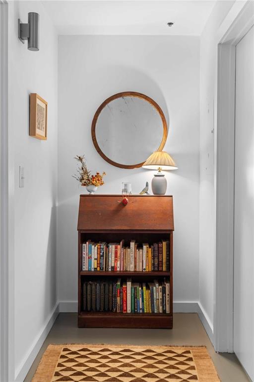 170 Boulevard SE E111