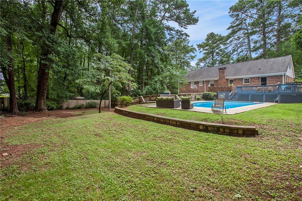 5513 N Peachtree Road, Dunwoody, Georgia image 42