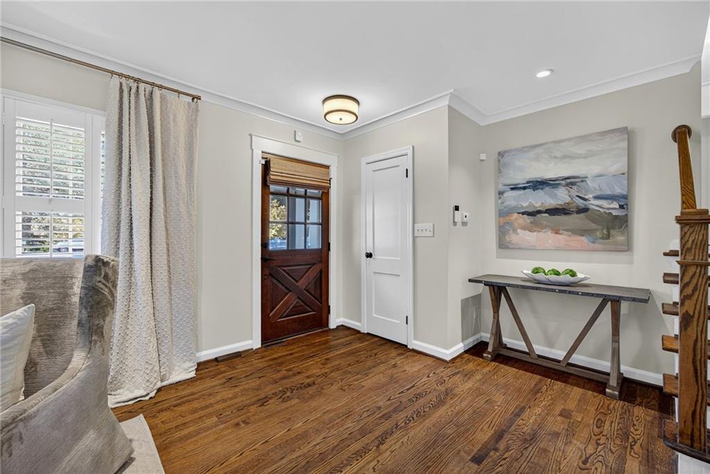 1072 Northcliffe Drive NW