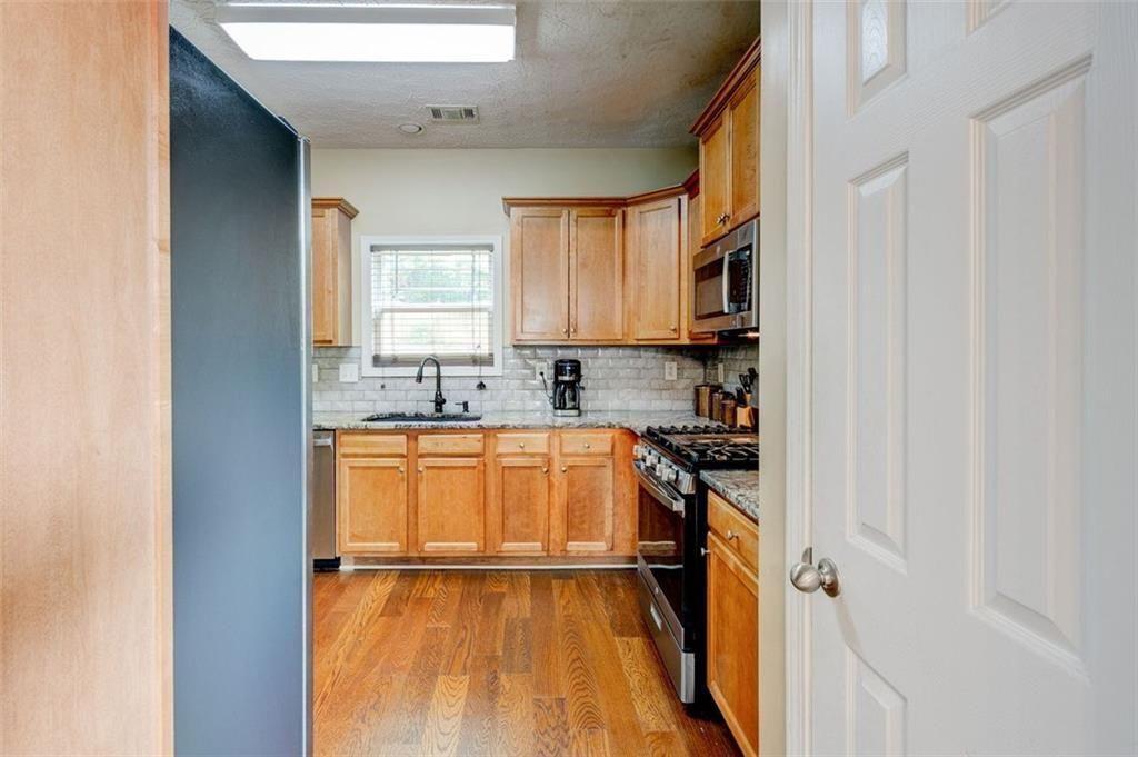 133 Parkway Drive, Fairburn, Georgia image 30