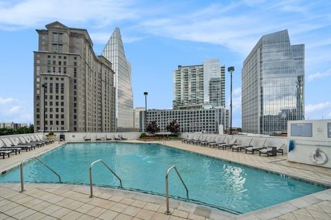 Condo For Sale - 3324 Peachtree Road #1915<br/> Atlanta, GA 30326