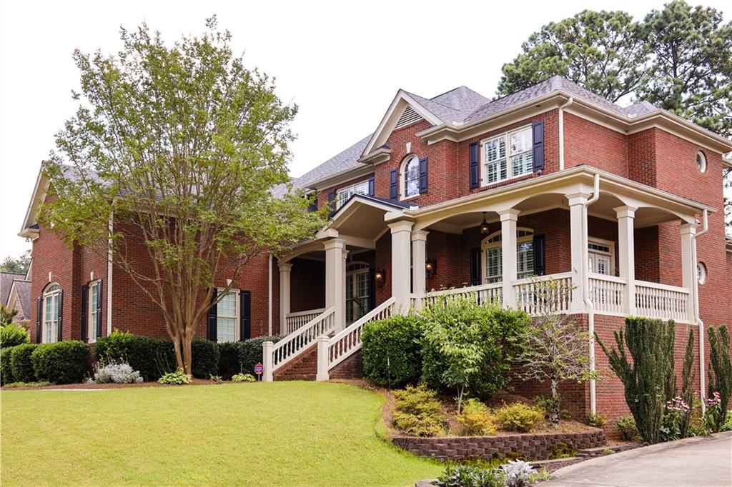 802 Pathview Court