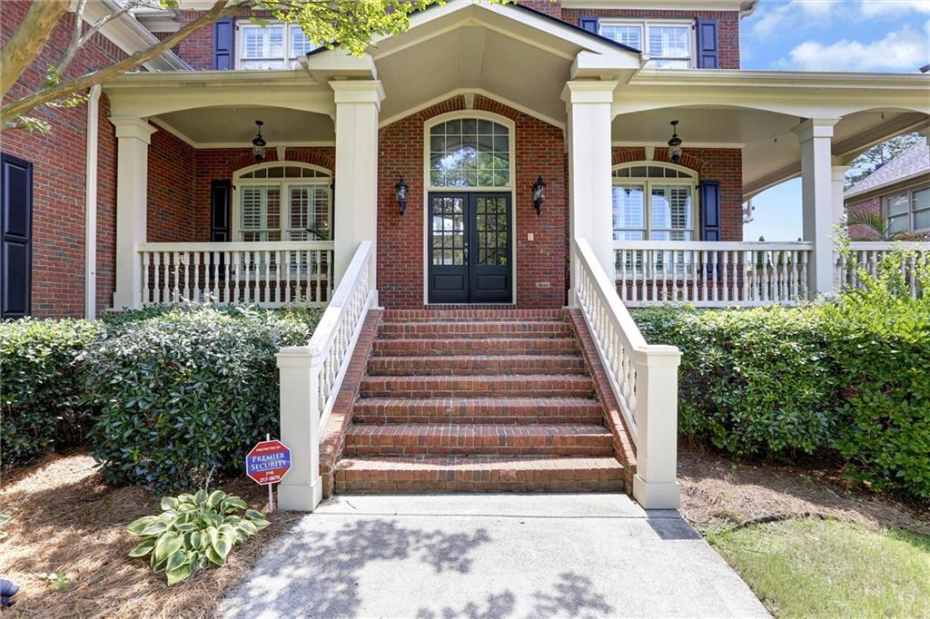 802 Pathview Court
