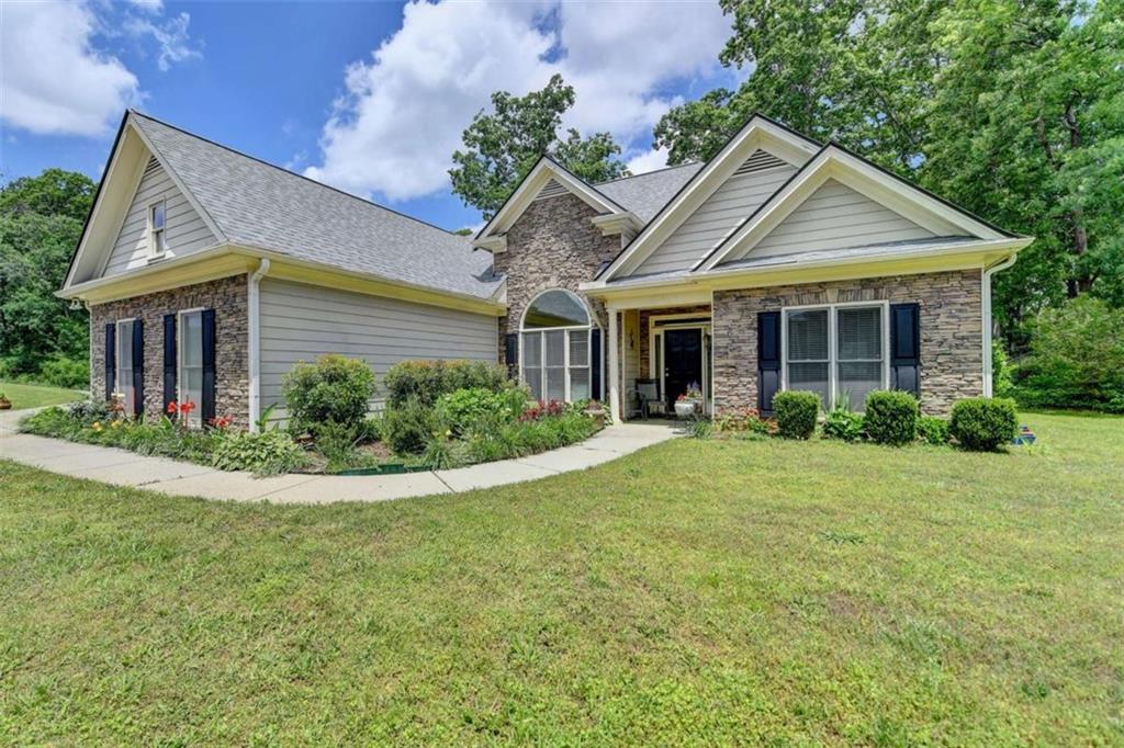 1815 Sharon Road, Cumming, Georgia image 1