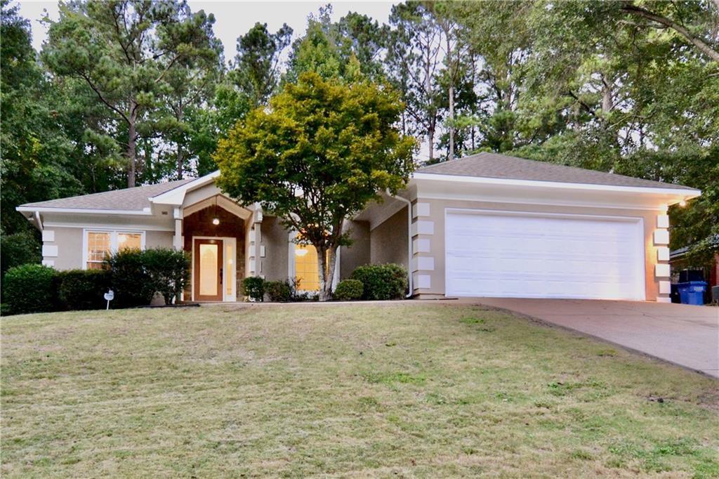 911 Oakwood Drive