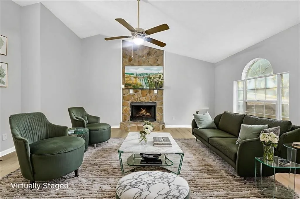 Stockbridge, Georgia 30281, United States, 4 Bedrooms Bedrooms, ,2 BathroomsBathrooms,Residential,Pending,189774