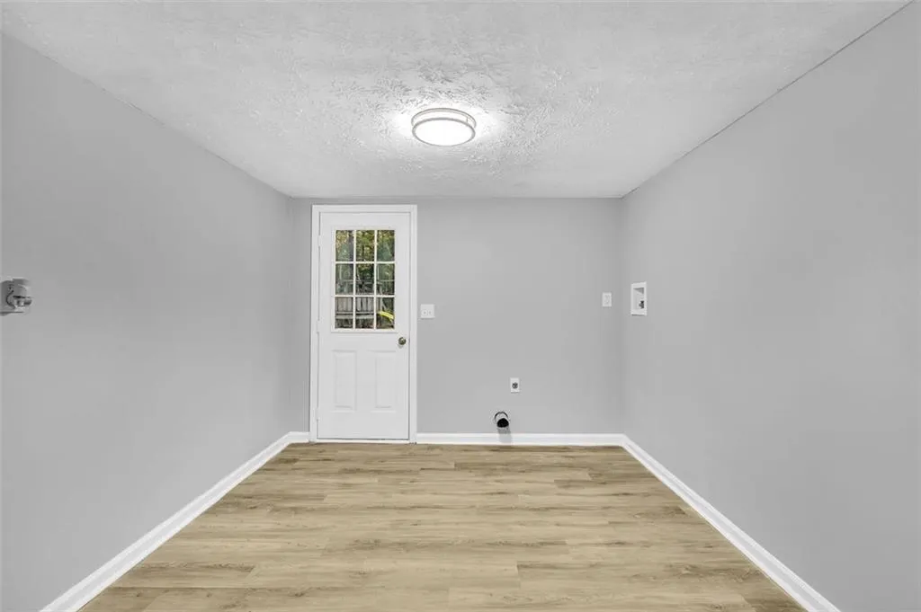 Stockbridge, Georgia 30281, United States, 4 Bedrooms Bedrooms, ,2 BathroomsBathrooms,Residential,Pending,189774