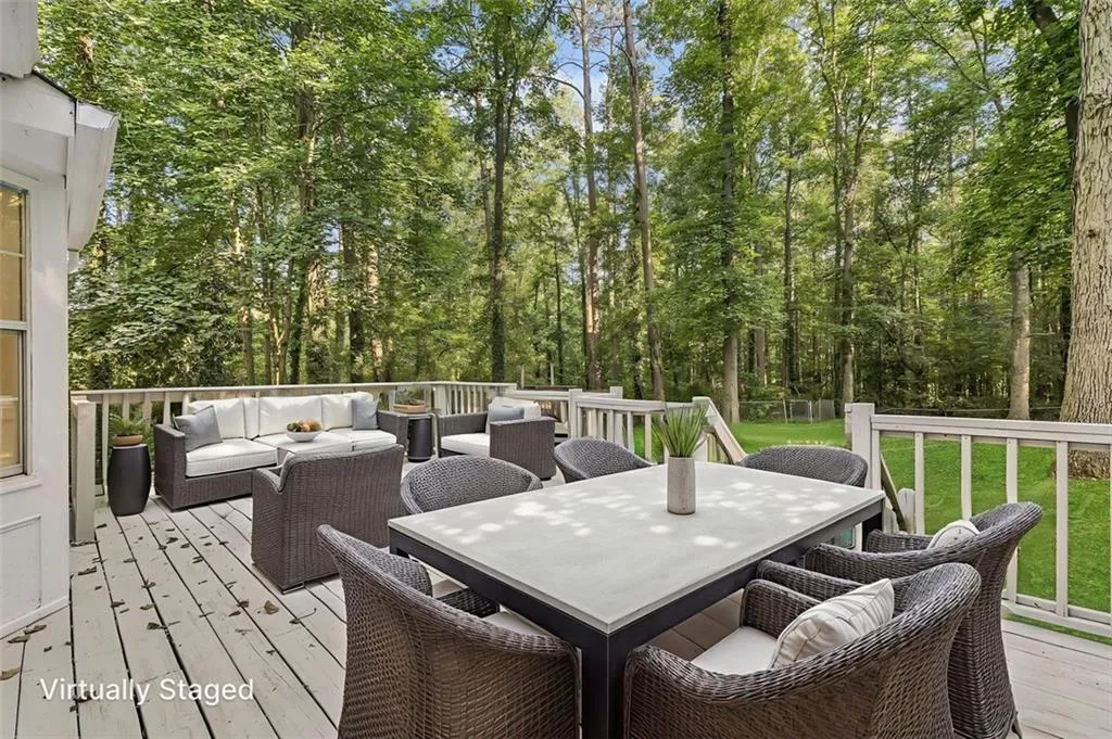 Stockbridge, Georgia 30281, United States, 4 Bedrooms Bedrooms, ,2 BathroomsBathrooms,Residential,Pending,189774