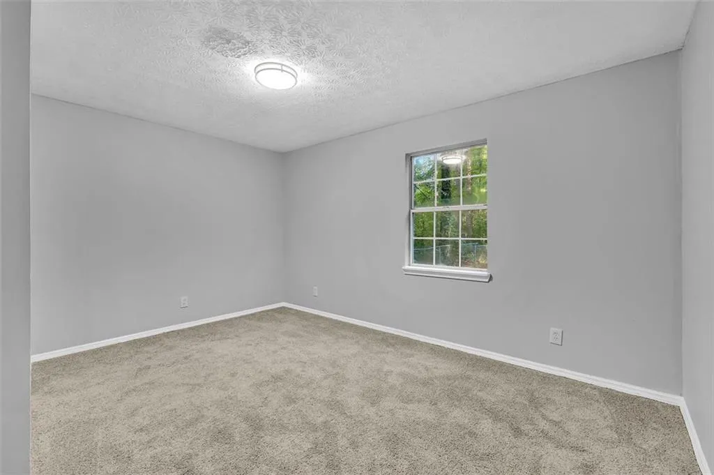 Stockbridge, Georgia 30281, United States, 4 Bedrooms Bedrooms, ,2 BathroomsBathrooms,Residential,Pending,189774