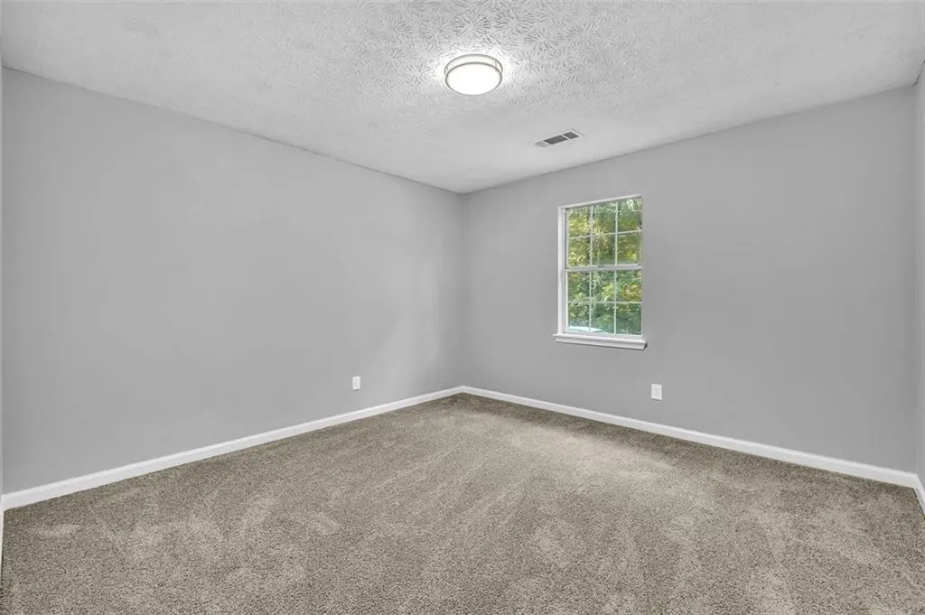 Stockbridge, Georgia 30281, United States, 4 Bedrooms Bedrooms, ,2 BathroomsBathrooms,Residential,Pending,189774