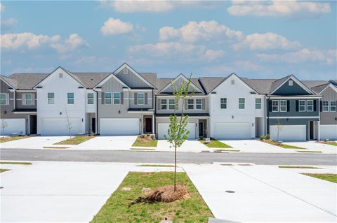 Townhouse For Sale - 6384 Rosetta Drive #32<br/> Atlanta, GA 30331