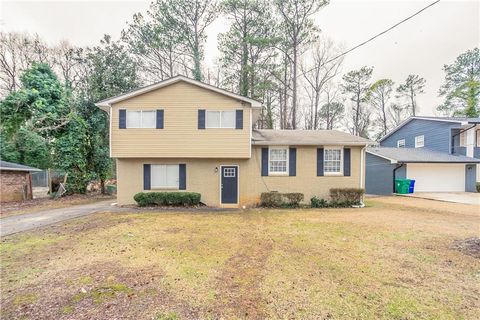 2211 Green Forrest Drive Decatur GA 30032