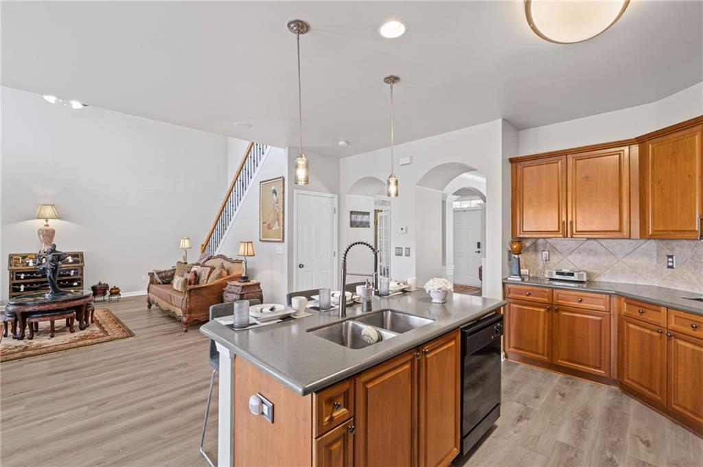 6597 River Island Drive, Buford, Georgia image 13