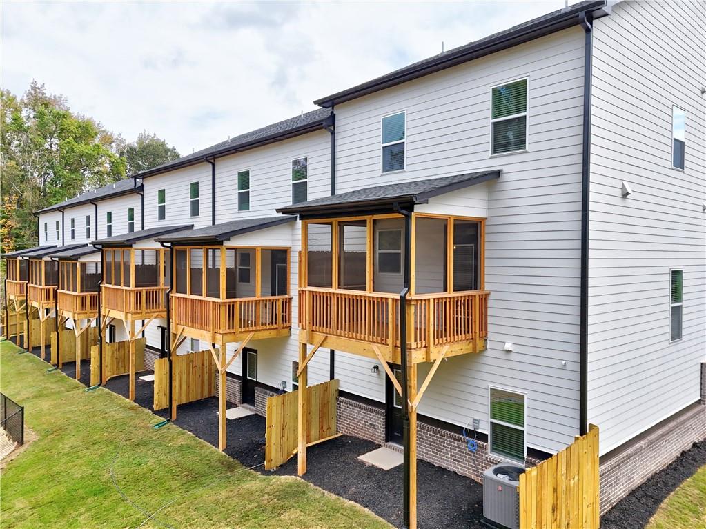 5709 Urban Village Way 29