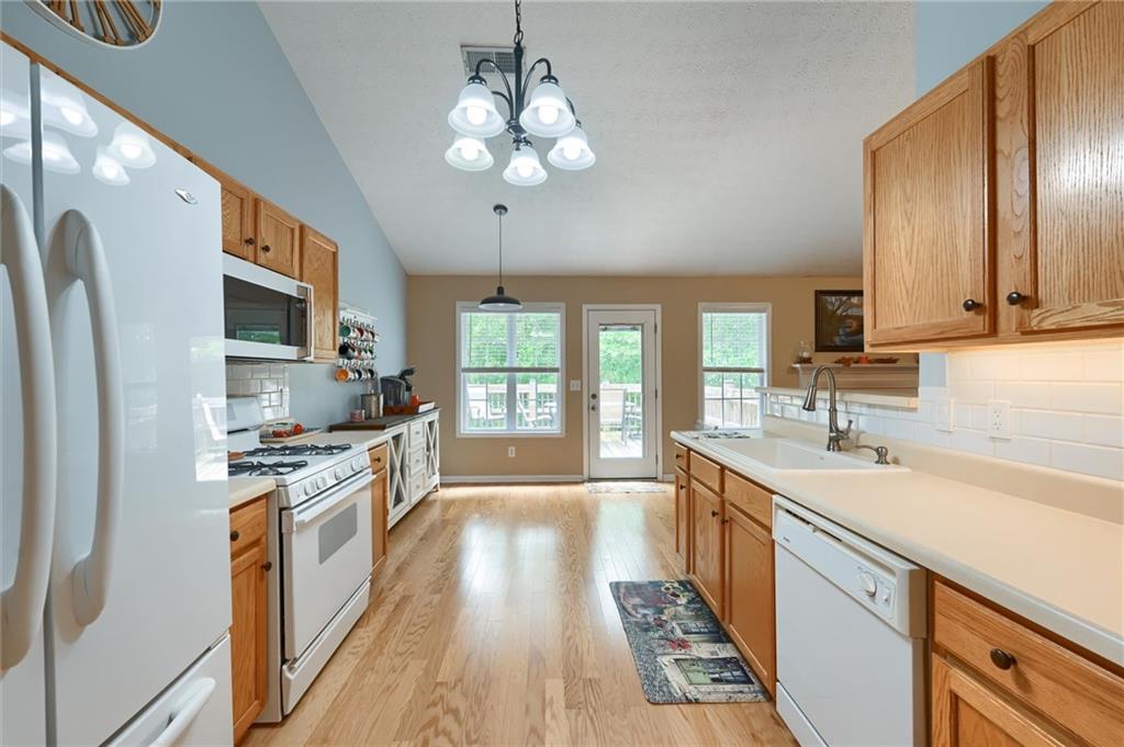 18 Mountain Court