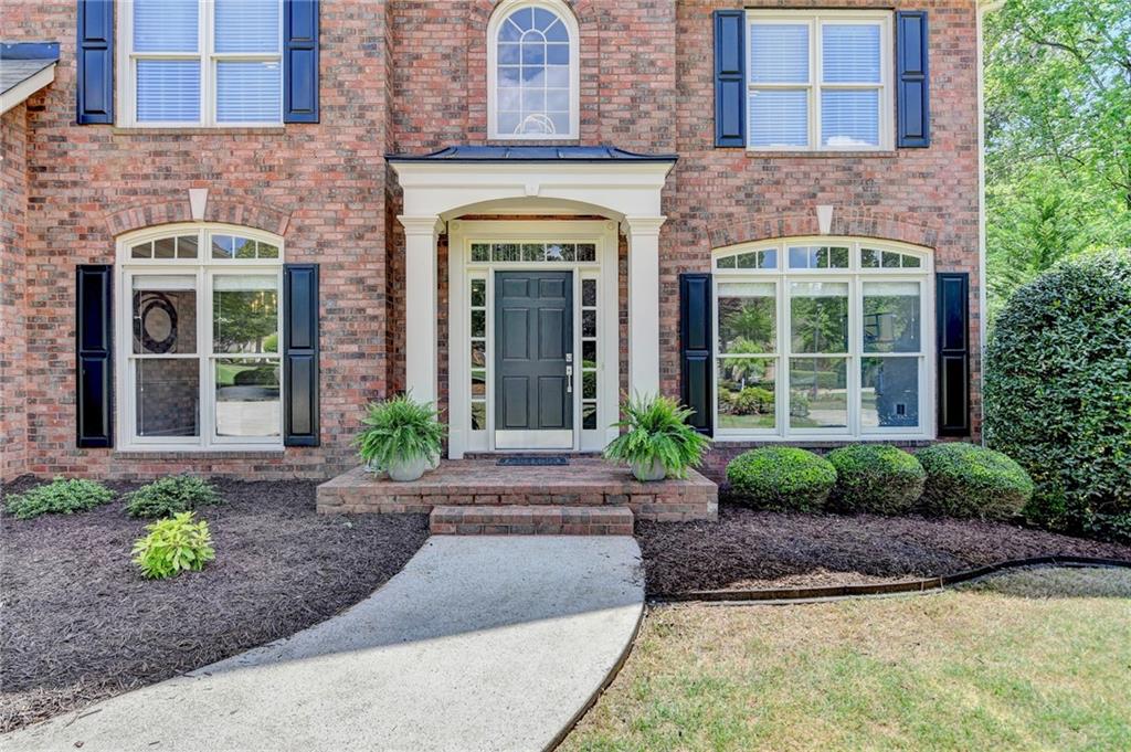 400 Overhill Bend, Alpharetta, Georgia image 2