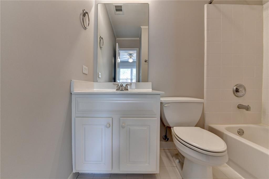 400 Overhill Bend, Alpharetta, Georgia image 36