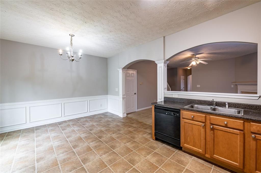 2259 Hawks Bluff Trail