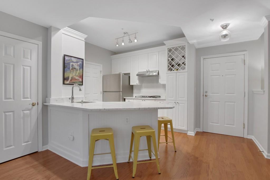 424 Lindbergh Drive NE 203