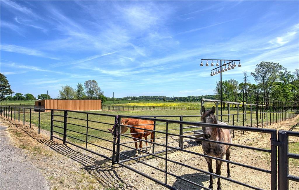 486 County Line Road