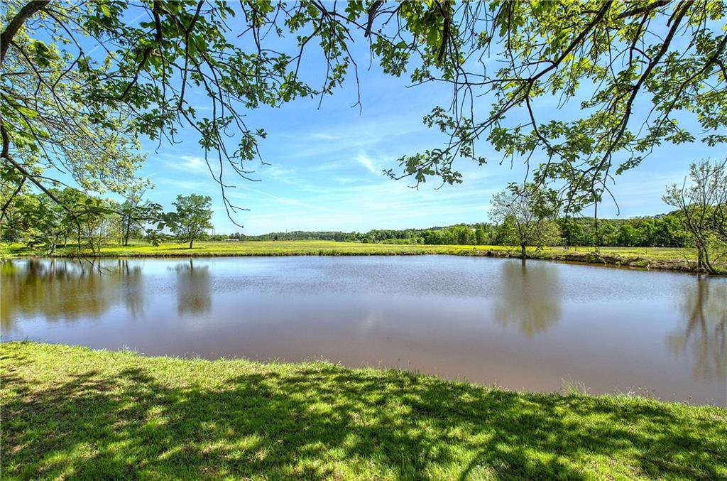 486 County Line Road