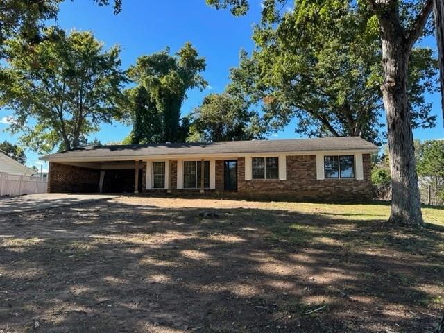 Welcome home to this stunning all-brick ranch, completely renovated with new stainless steel appliances and luxury vinyl plank flooring. Enjoy the bright and airy atmosphere from the fresh paint and newly painted cabinets, complete with quartz countertops. This 3 bedroom/2 bath home offers an eat-in kitchen with a breakfast bar that opens up to a family room, along with an extra large laundry/mudroom. Plus, it has a fenced backyard and is within walking distance of Quillians Corner & Wauka Mountain Elementary in North Hall Middle & High school district! This gem of a property requires applicants to complete a GAR application for approval; security deposit is $2,000 and first month's rent must be paid up front. A 12-month minimum lease applies without utilities included; no pets or smoking allowed. Owner/Agent managed property ensures top quality service throughout your stay! Don't miss out on this opportunity - inquire today!