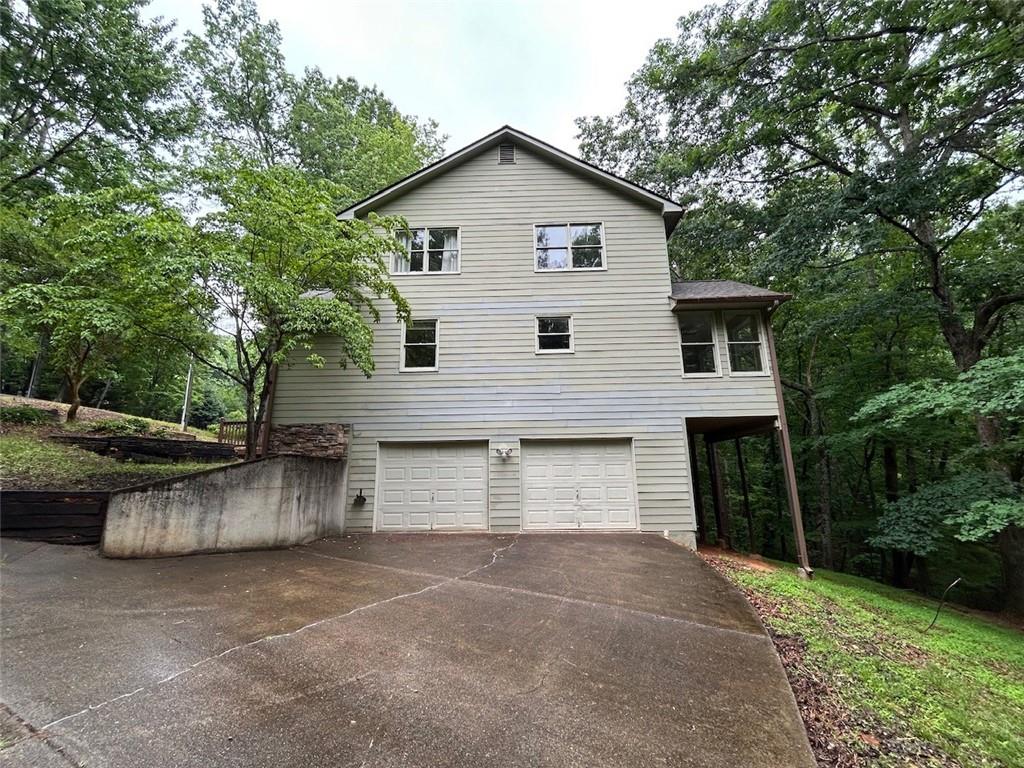 2523 Tamarack Drive