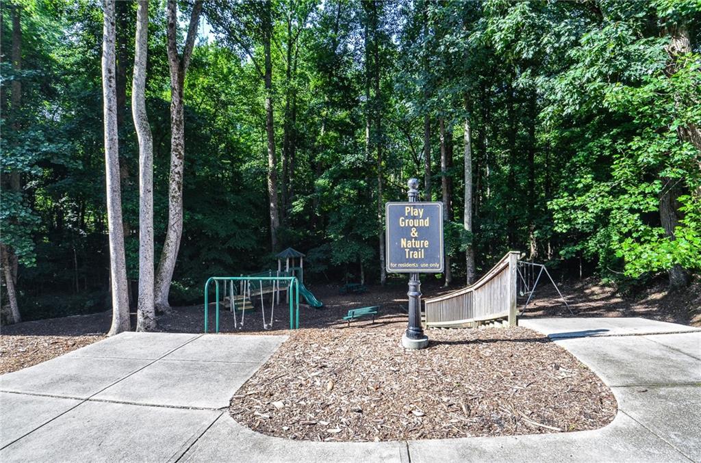 Laurel Ridge - Residential