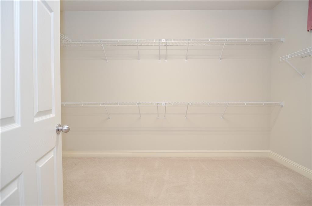 Laurel Ridge - Residential