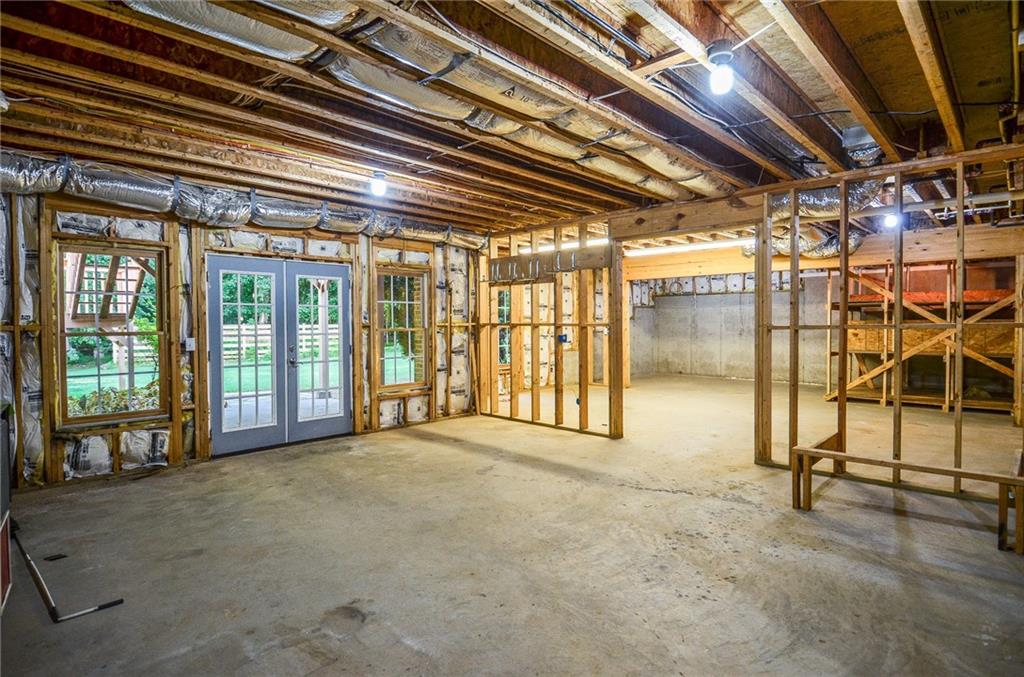 Laurel Ridge - Residential