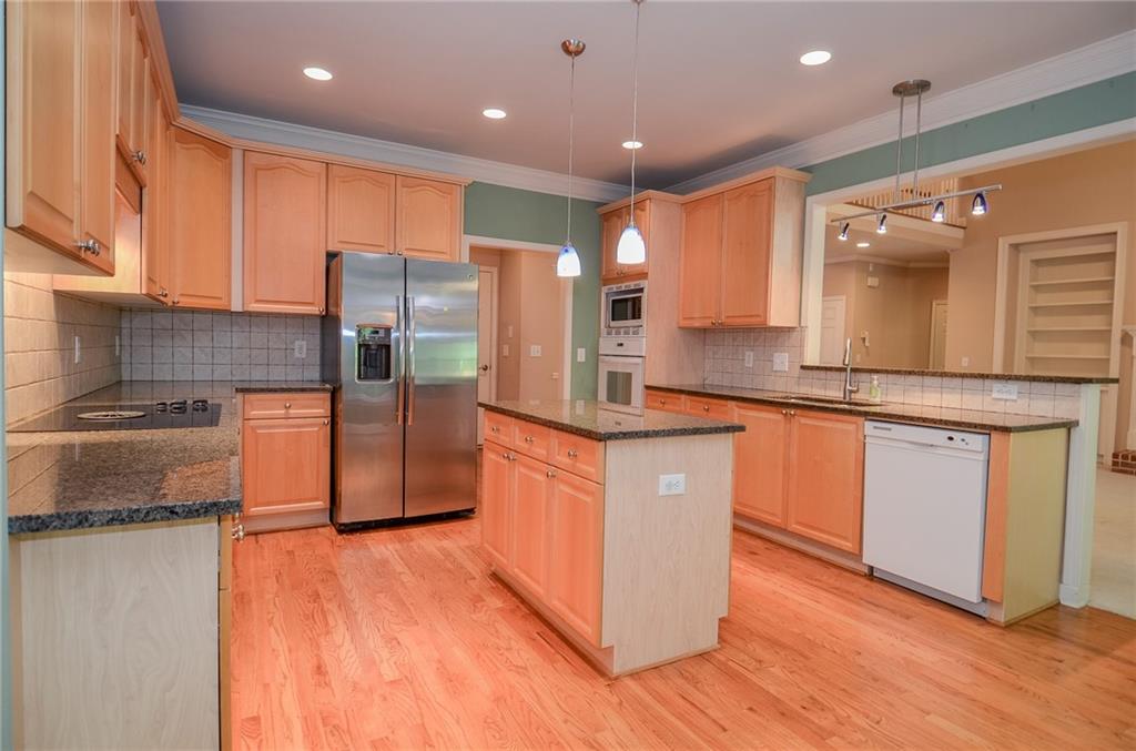 Laurel Ridge - Residential