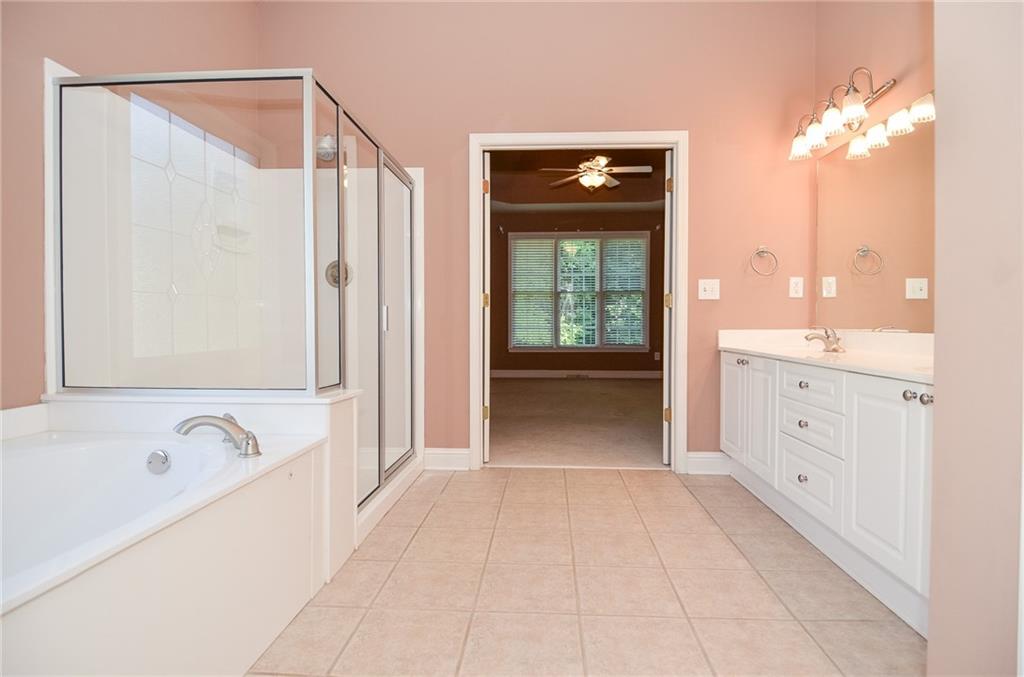 Laurel Ridge - Residential