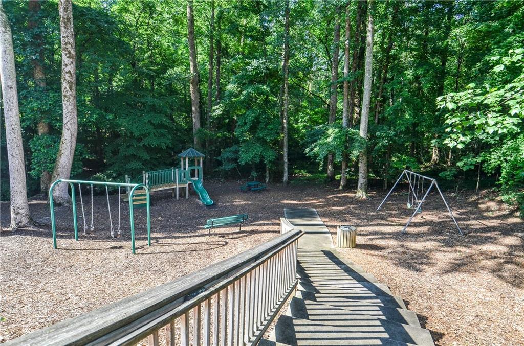 Laurel Ridge - Residential