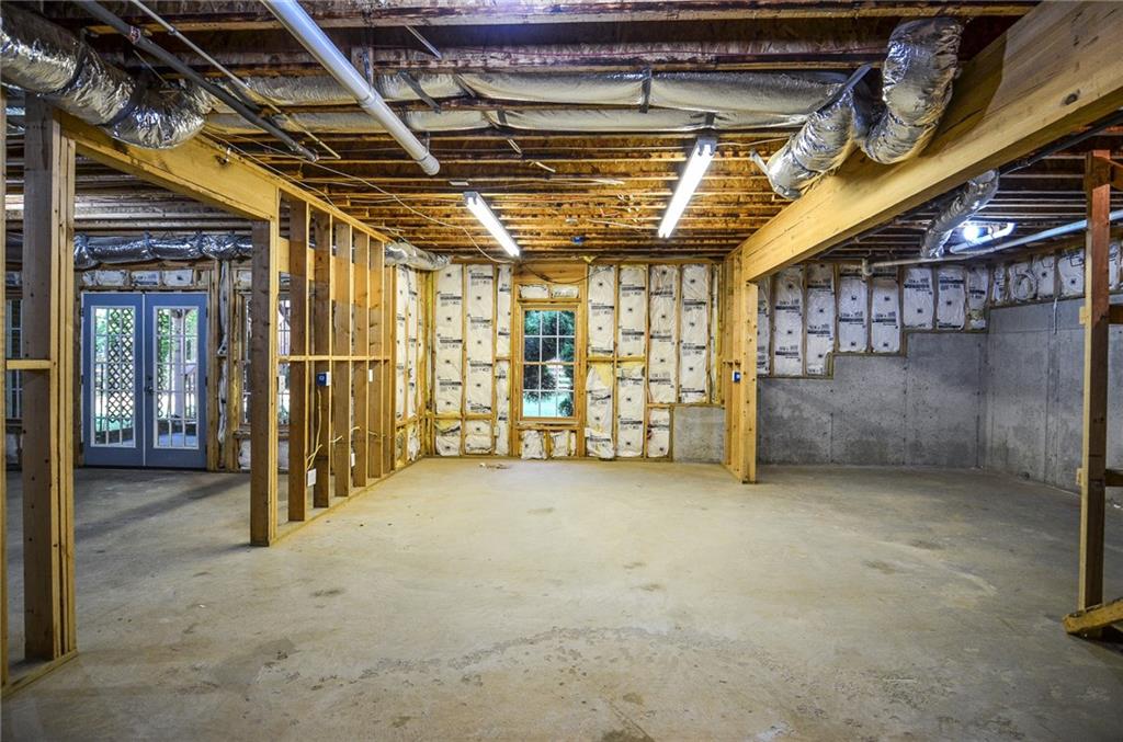 Laurel Ridge - Residential