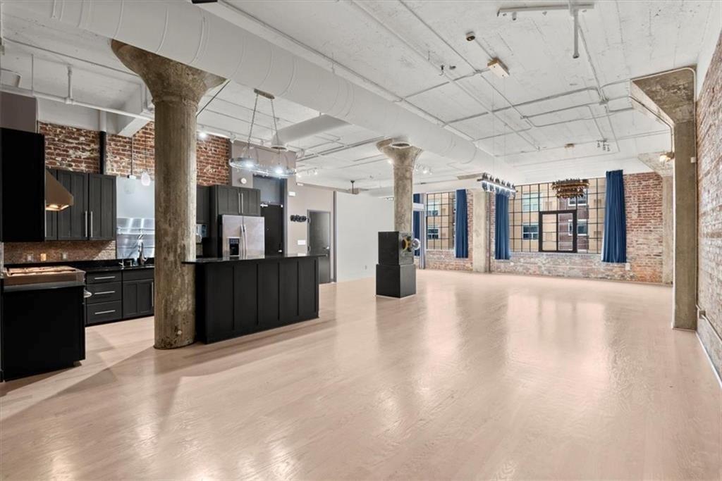 434 Marietta Street NW 301