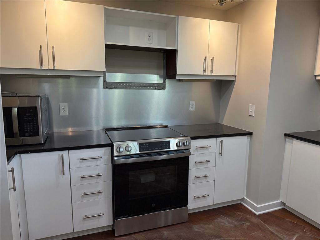 390 17th Street NW 3020