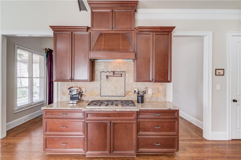 5016 Deer Creek Court, Flowery Branch, Georgia image 16