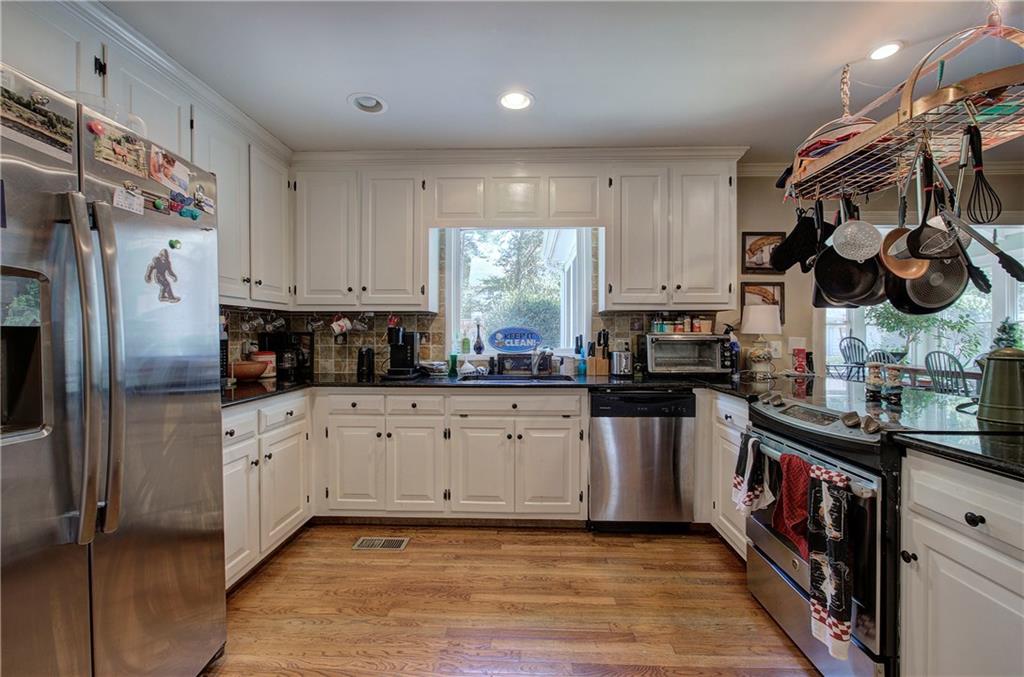 231 Parkview Drive, Cartersville, Georgia image 32