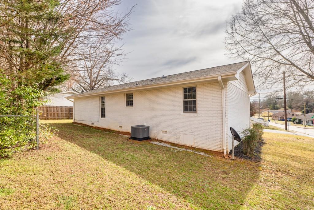 202 E 5th Avenue, Winder, Georgia image 39
