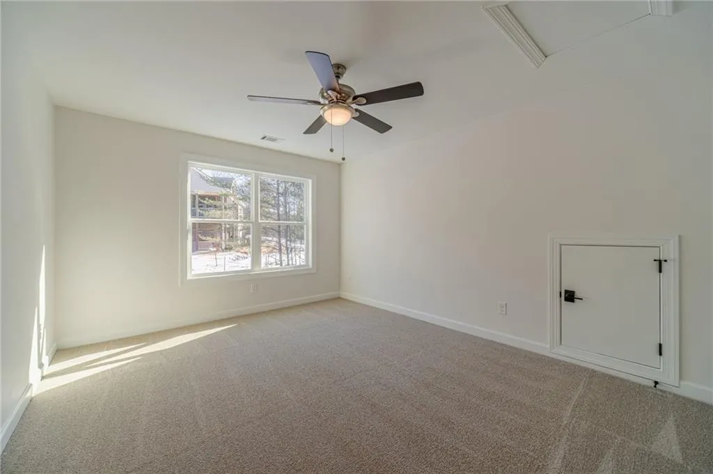 Cleveland, Georgia 30528, United States, 4 Bedrooms Bedrooms, ,3 BathroomsBathrooms,Residential,Active,17354