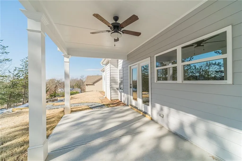 Cleveland, Georgia 30528, United States, 4 Bedrooms Bedrooms, ,3 BathroomsBathrooms,Residential,Active,17354