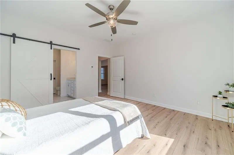 Cleveland, Georgia 30528, United States, 4 Bedrooms Bedrooms, ,3 BathroomsBathrooms,Residential,Active,17354