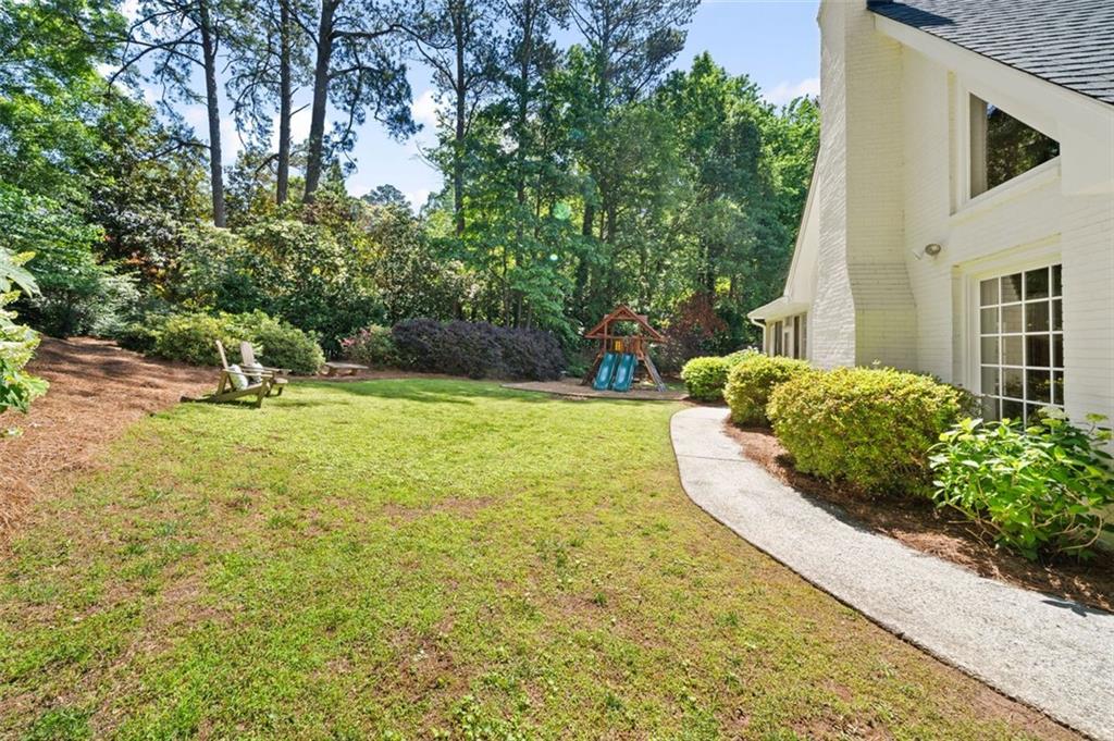 1018 Layfield Court, Dunwoody, Georgia image 31