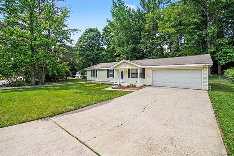 Homes For Sale - 3874 Paul Street<br/> Douglasville, GA 30135