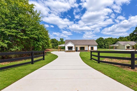 Homes For Sale - 65 Wieuca Way<br/> Cedartown, GA 30125