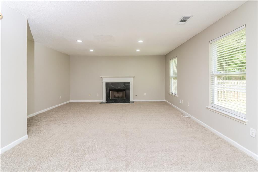 2743 High Tide Drive, Atlanta, Georgia image 3