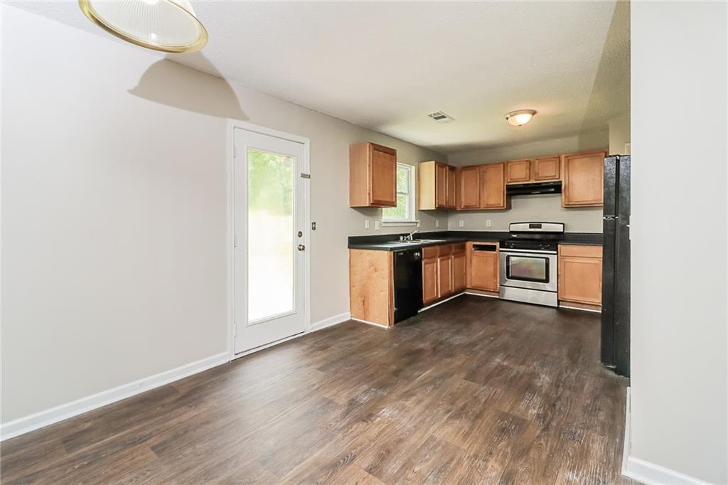 2743 High Tide Drive, Atlanta, Georgia image 7