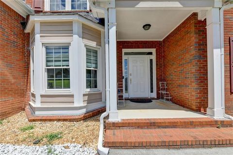 A home in Dacula