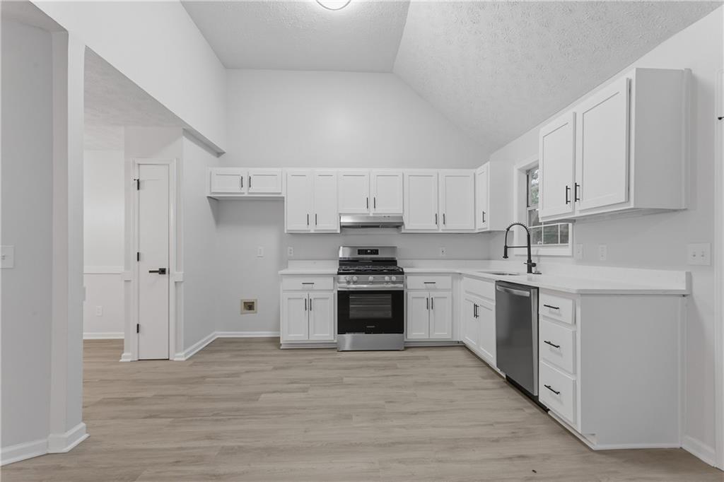 5650 Princeton Oaks Drive