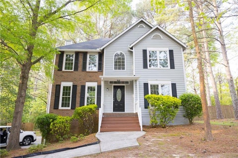 Homes For Sale - 3801 Brittan Glade Trail<br/> Snellville, GA 30039